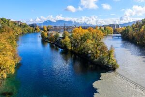 Suisse, canton de Geneve, Geneve, pointe de la Jonction, confluence entre fleuve le Rhone et riviere L'Arve