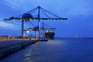 Terminal conteneur, port Autonome de Marseille, Fos sur Mer, Bouches du Rhone (13), France