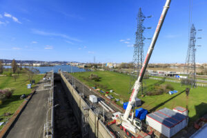 France, Rhone (69), Saint Fons, Centrale et ecluse de Pierre Benite sur le Rhone, travaux de chantier pendant l'arret de navigation